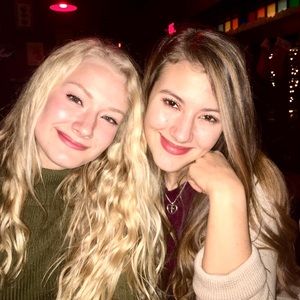 Meet your Posher, Julia